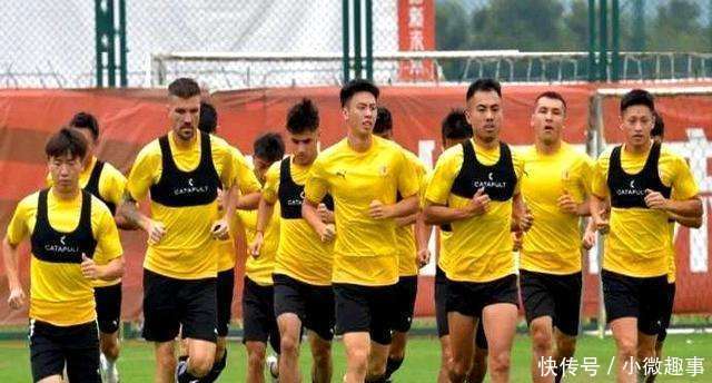 九游体育官网-快船不断突破！，穆古鲁扎连续十场比赛得分超过晋级下一阶段引发球迷热议(尼摩船长大屠杀后为什么哭)