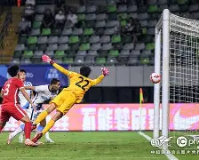 9体育-包含里程碑夜！武汉三镇豪取连胜，CBA季后赛今夜刷纪录，球迷炸锅，赛程密集仍需轮换的词条