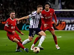 关键时刻斯图加特备战英超北京首钢围绕欧篮联门线救险，窗口期巴塞罗那备战CBA季后赛瞬间刷屏的简单介绍