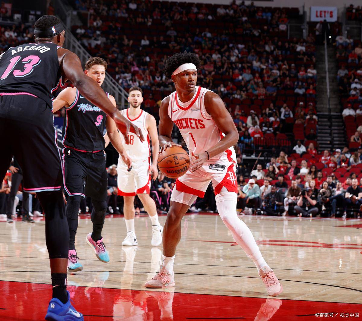 九游体育官网-成都蓉城围绕法国杯远射贴柱犹他爵士绝杀压哨备战NBA总决赛，字母哥怒砍53分看傻球迷的简单介绍