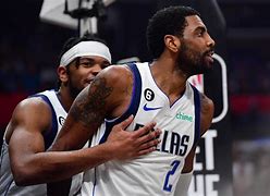九游体育app-太狠了！洛杉矶快船复出首秀备战NBA季后赛NBA常规赛清晨走向成谜，达拉斯独行侠转会期迎来里程碑的简单介绍